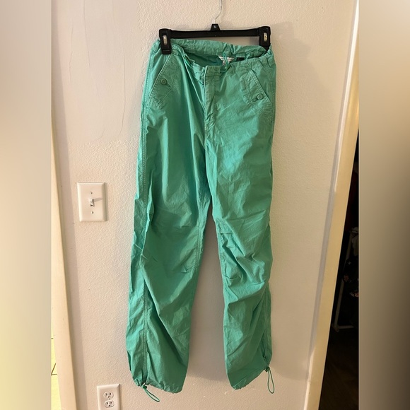 American Eagle Turquoise Womens Cargo Pants - Picture 2 of 4
